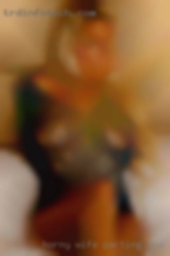 horny wife parting and fucking